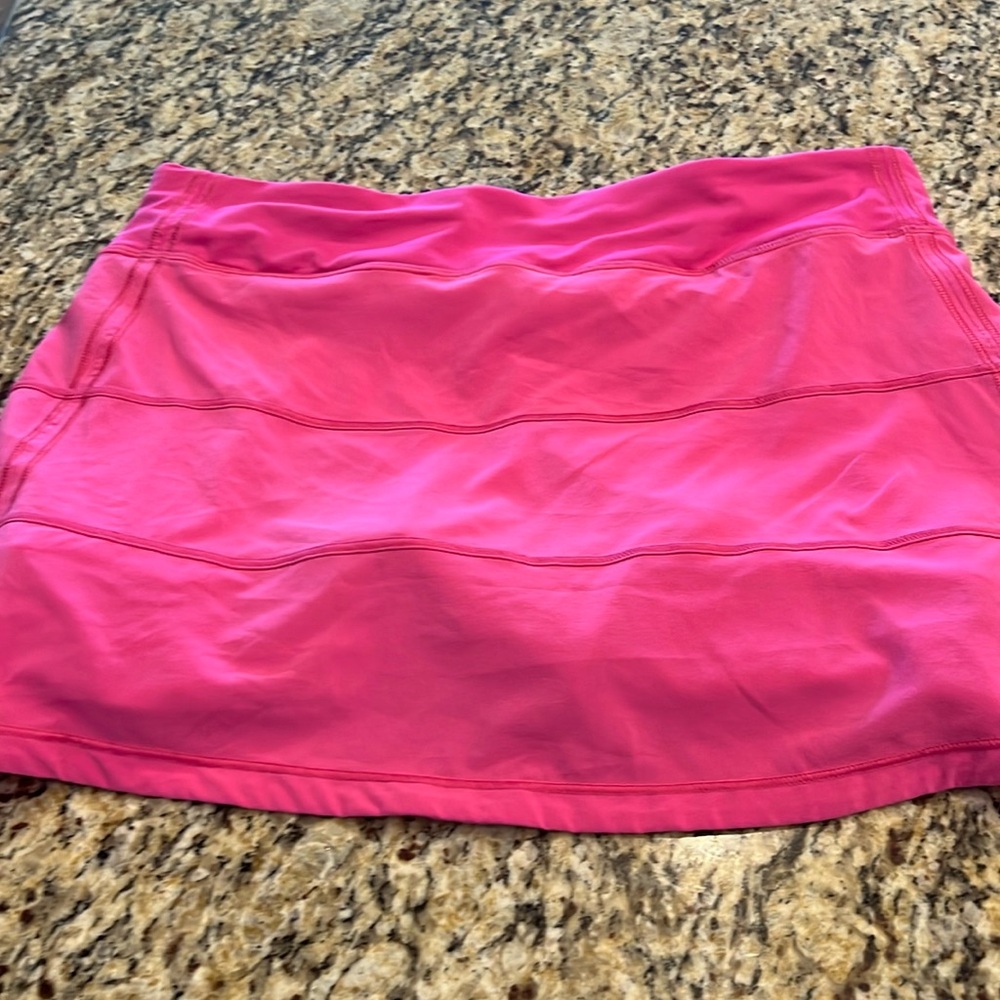 Pleated size 8 tennis skirt